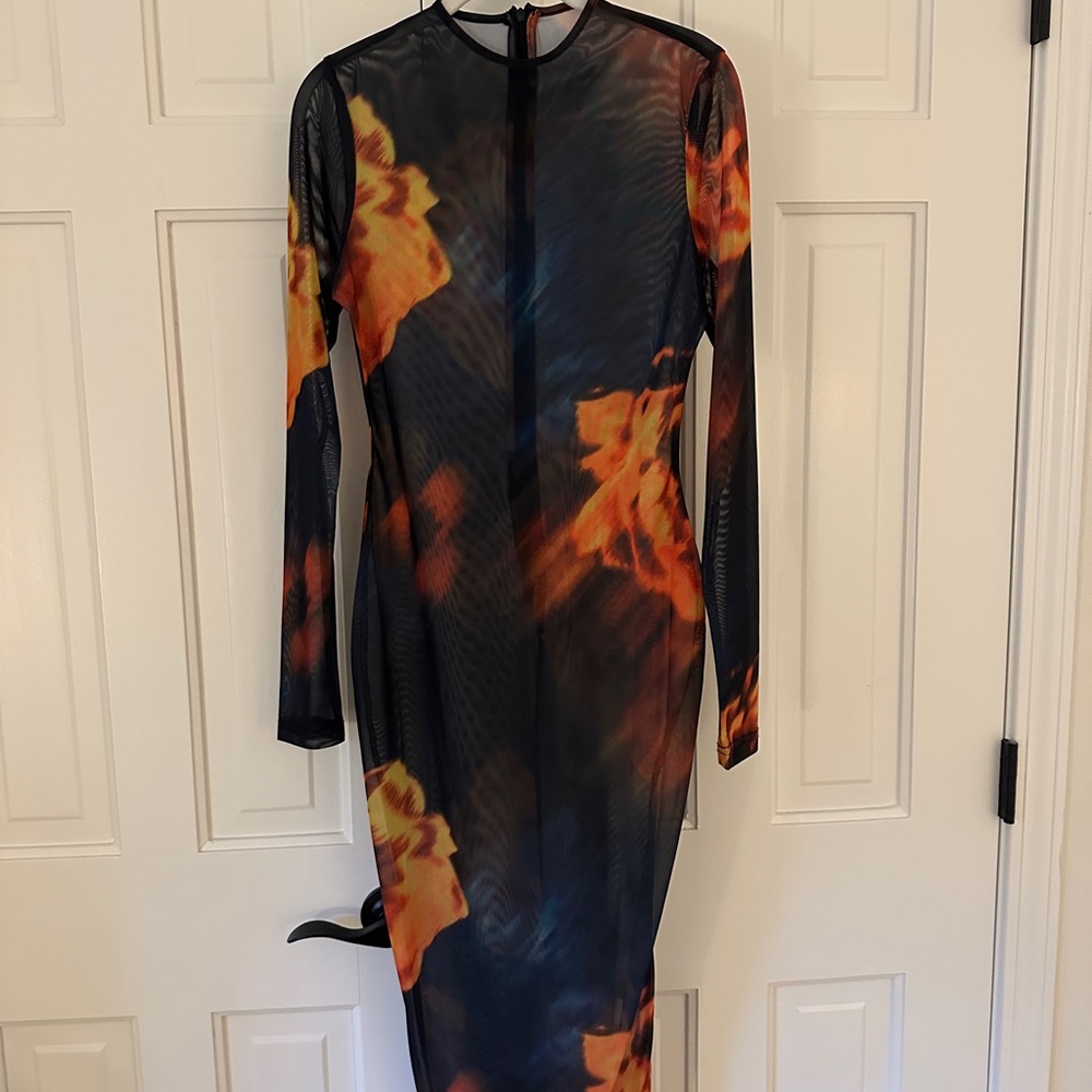 Elegant Floral mesh Long Sleeve Dress